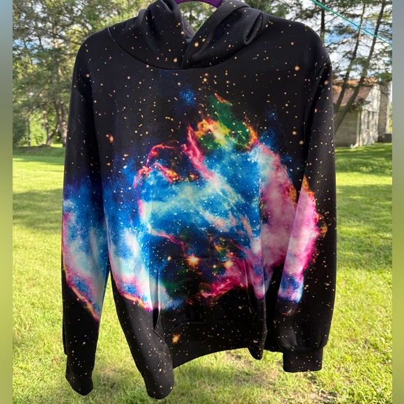Sanatty Tops - Galaxy Print Hoodie